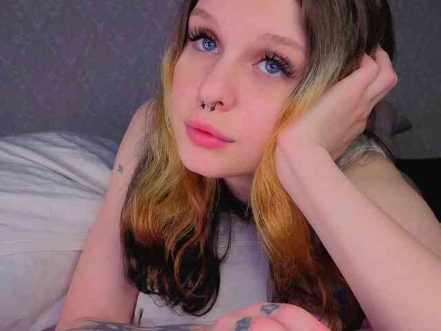 TinyDoll webcam