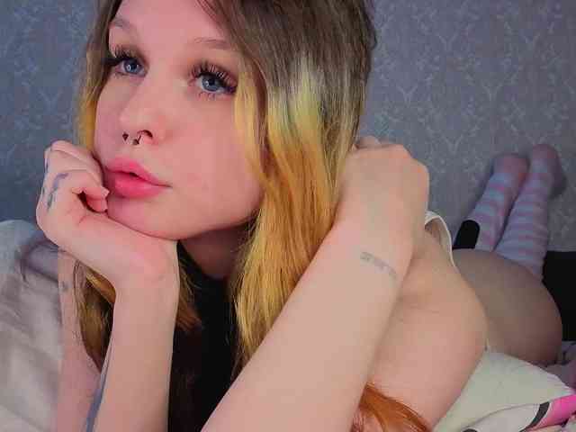 TinyDoll webcam