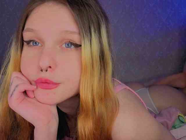 TinyDoll webcam