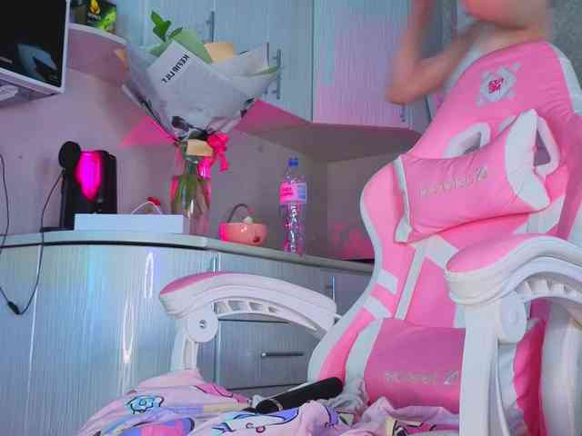 TinyDoll webcam