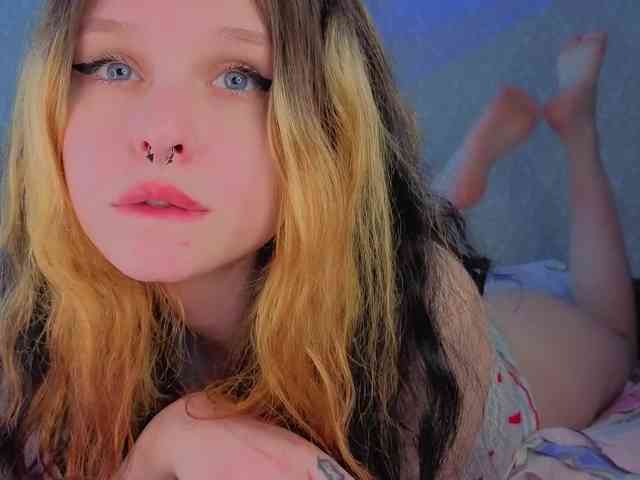 TinyDoll webcam