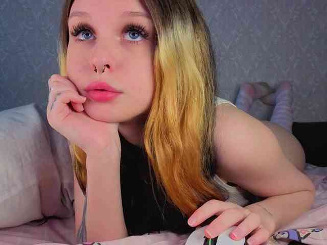 TinyDoll webcam