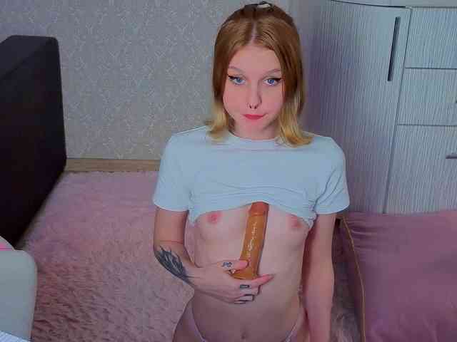 TinyDoll webcam