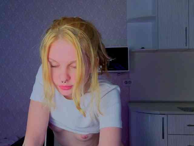 TinyDoll