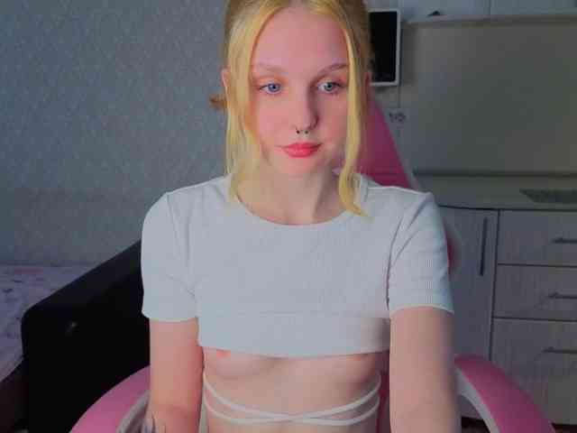 TinyDoll webcam