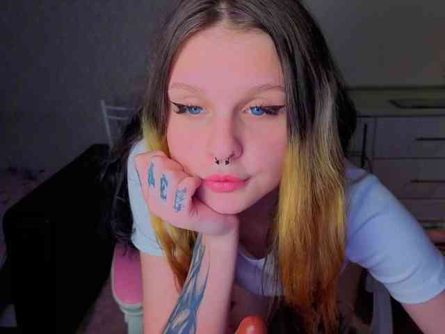 TinyDoll webcam