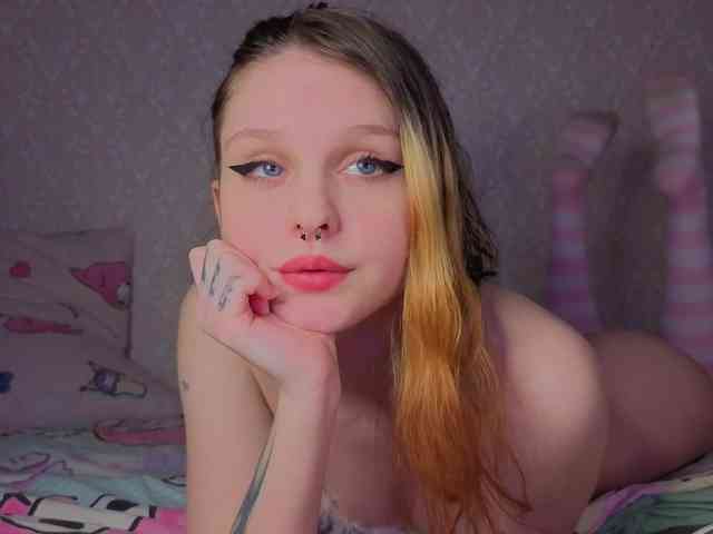 TinyDoll webcam