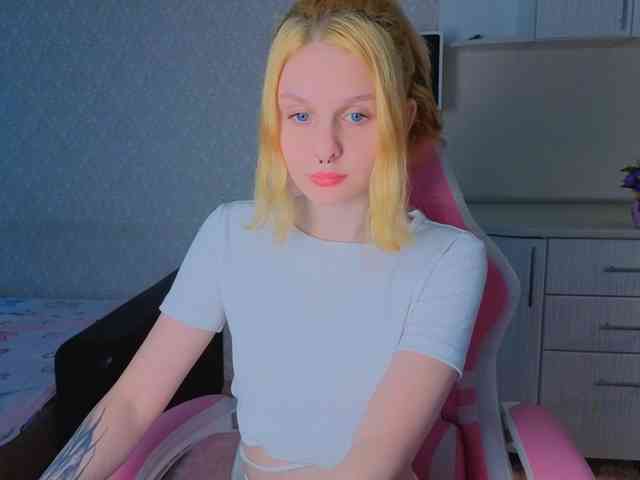 TinyDoll webcam