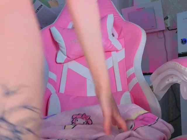 TinyDoll webcam