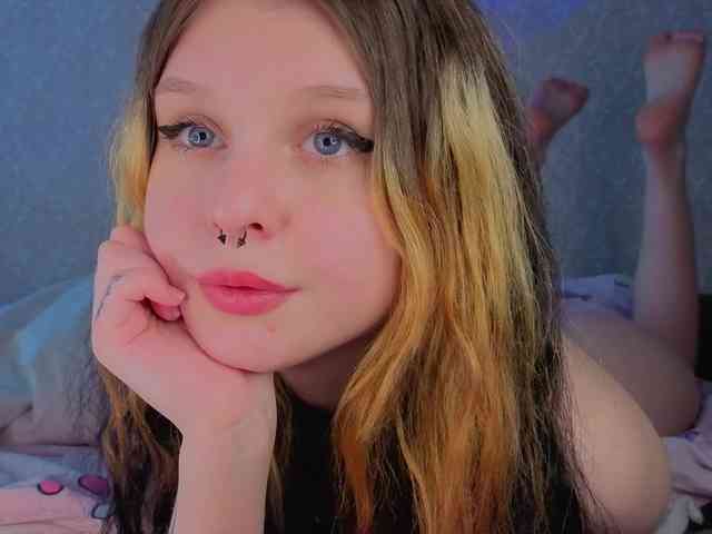 TinyDoll webcam