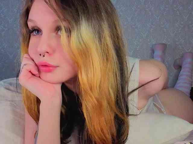 TinyDoll webcam