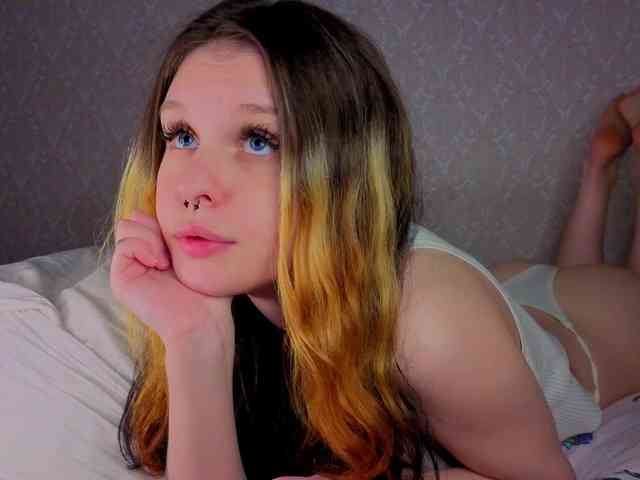 TinyDoll webcam
