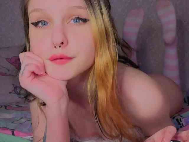 TinyDoll webcam