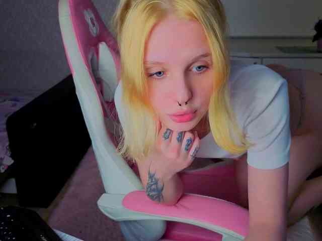 TinyDoll