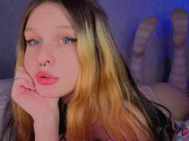 TinyDoll webcam