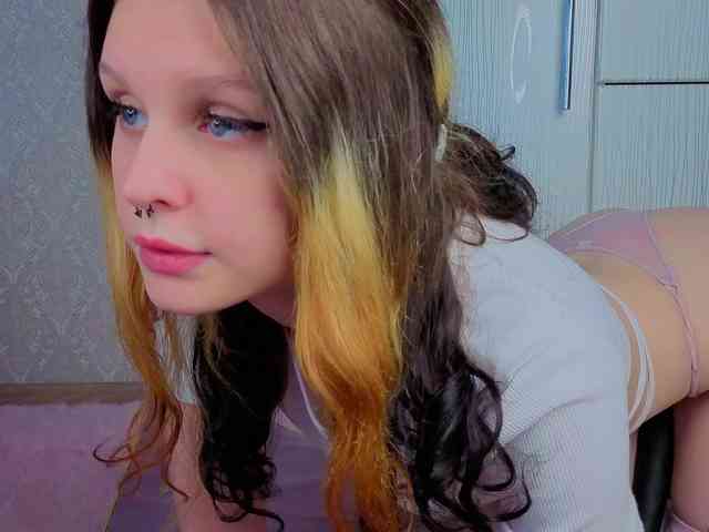 TinyDoll webcam