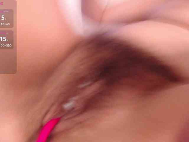 xlilpeach webcam