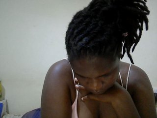 adara-lee's Live Webcam