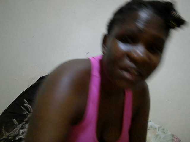 adara-lee live cam on BongaCams