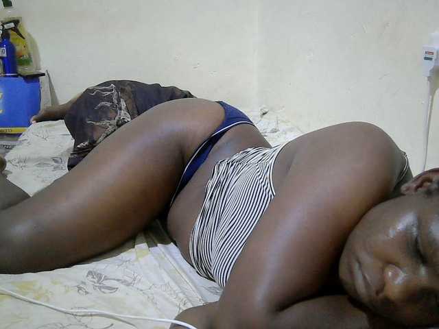 adara-lee live cam on BongaCams