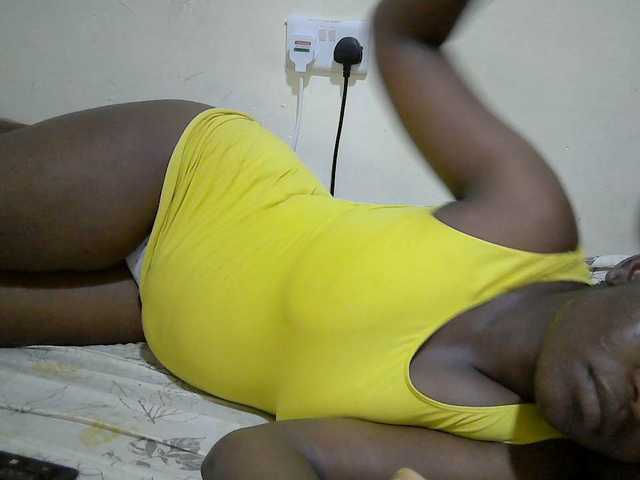 adara-lee live cam on BongaCams
