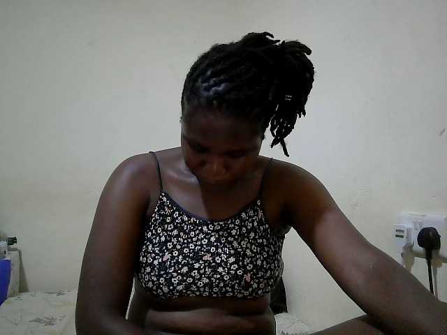 adara-lee live cam on BongaCams