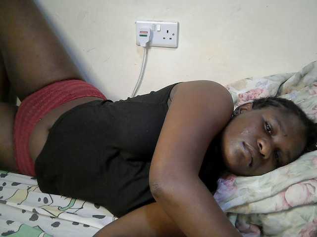 adara-lee live cam on BongaCams