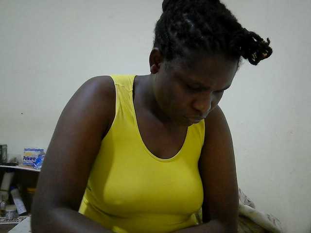 adara-lee live cam on BongaCams