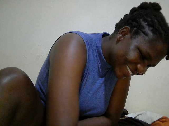 adara-lee live cam on BongaCams