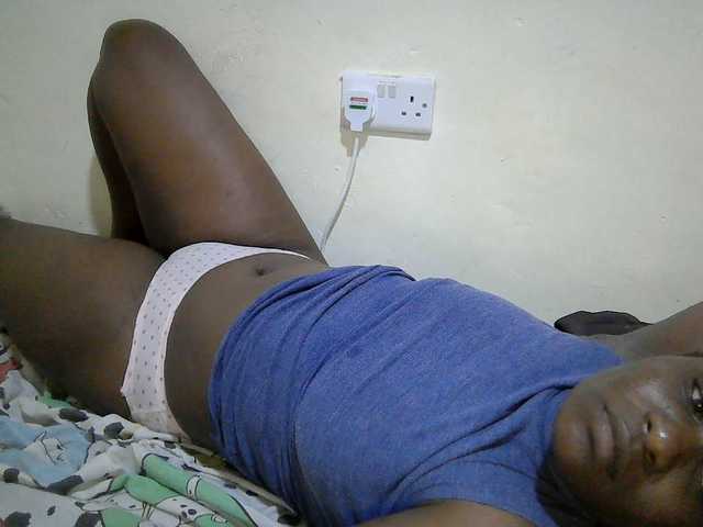 adara-lee live cam on BongaCams