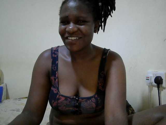 adara-lee live cam on BongaCams
