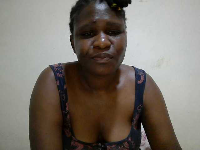 adara-lee Live Cam on BongaCams