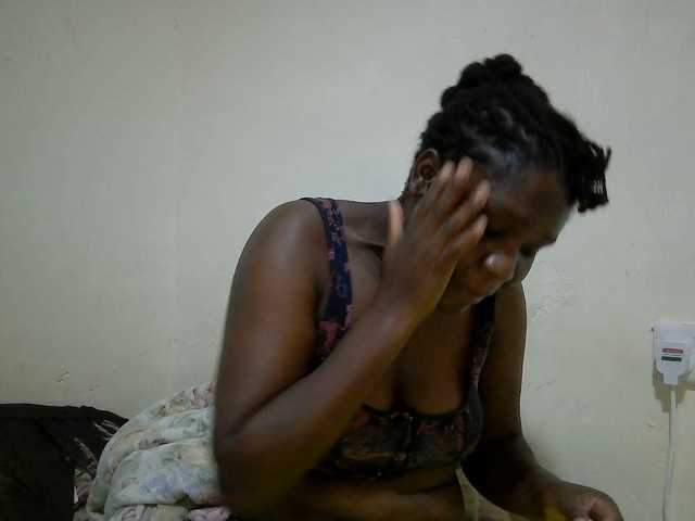 adara-lee live cam on BongaCams