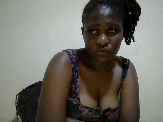 adara-lee live cam