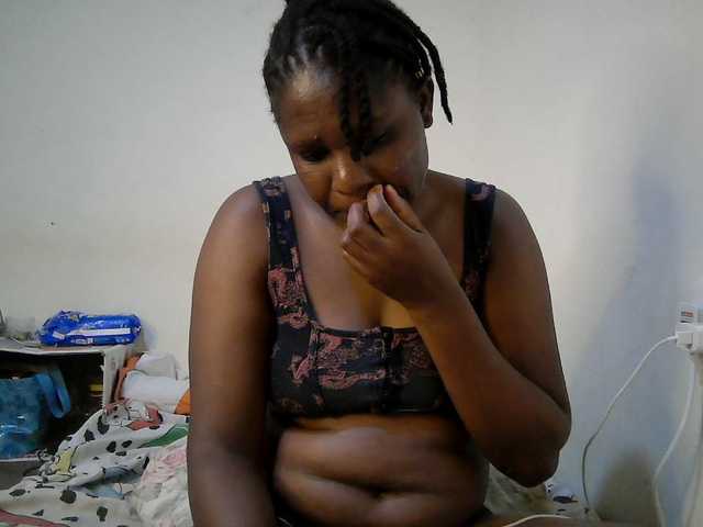 adara-lee live cam on BongaCams