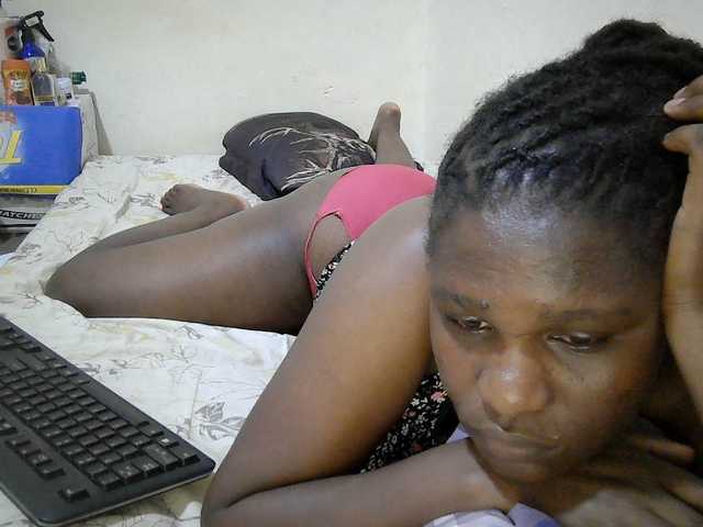 adara-lee live cam on BongaCams