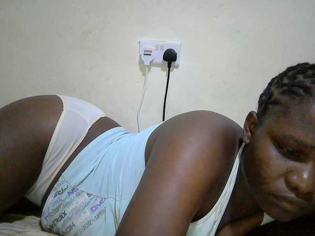 adara-lee live cam on BongaCams