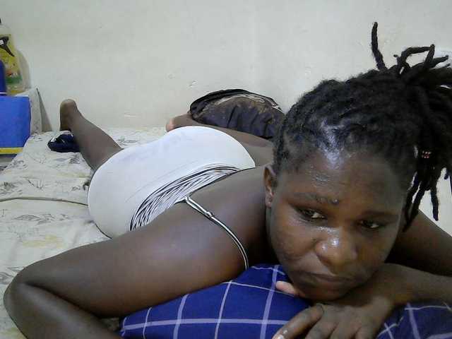 adara-lee live cam on BongaCams