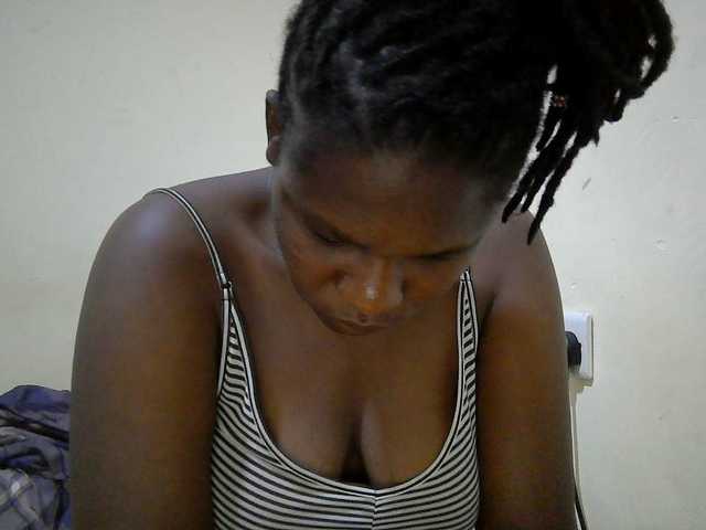 adara-lee live cam on BongaCams