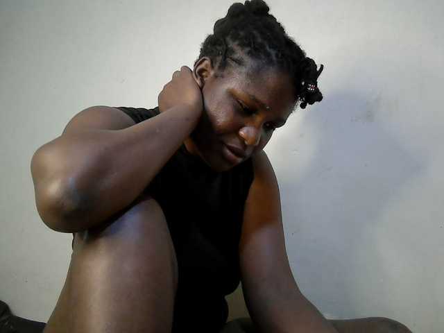 adara-lee live cam on BongaCams