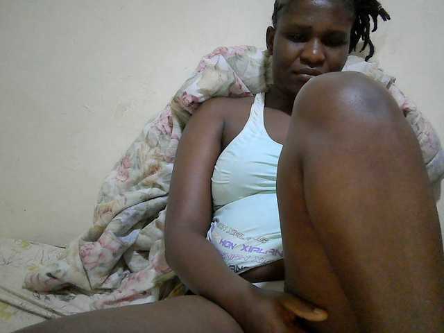 adara-lee live cam on BongaCams