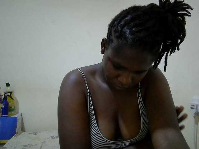adara-lee live cam on BongaCams