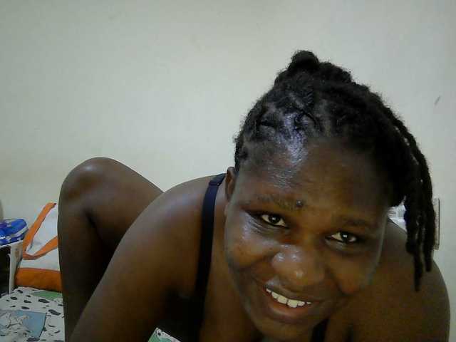 adara-lee live cam on UnifiedCams