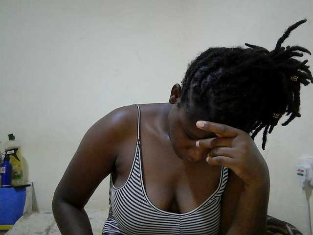 adara-lee live cam on BongaCams