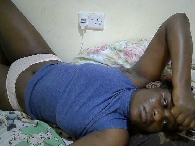 adara-lee live cam on BongaCams