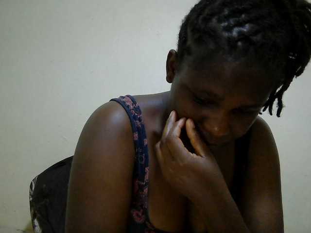 adara-lee live cam on BongaCams