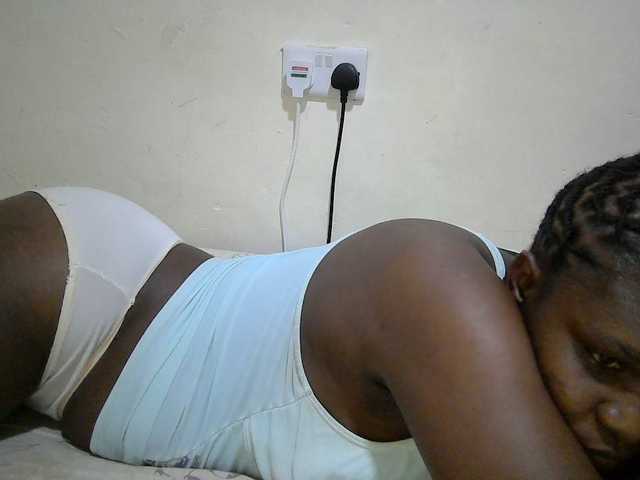 adara-lee live cam on BongaCams