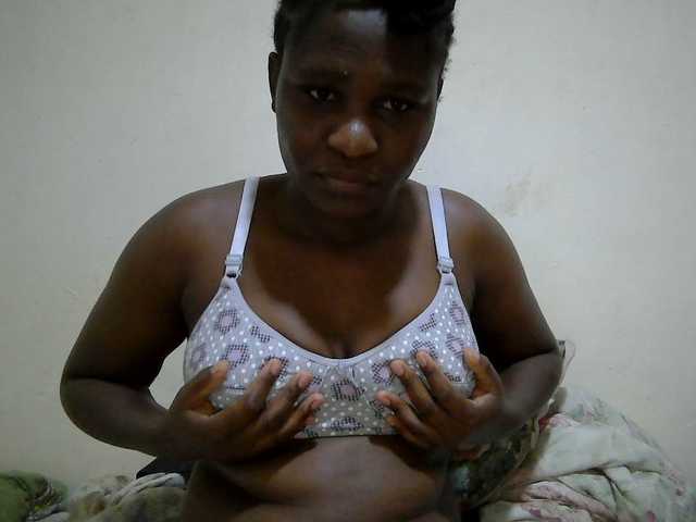 adara-lee live cam on BongaCams