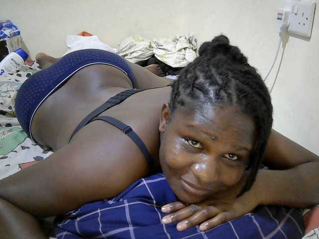 adara-lee live cam on UnifiedCams