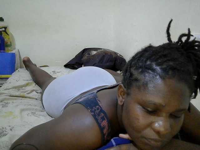 adara-lee live cam on BongaCams
